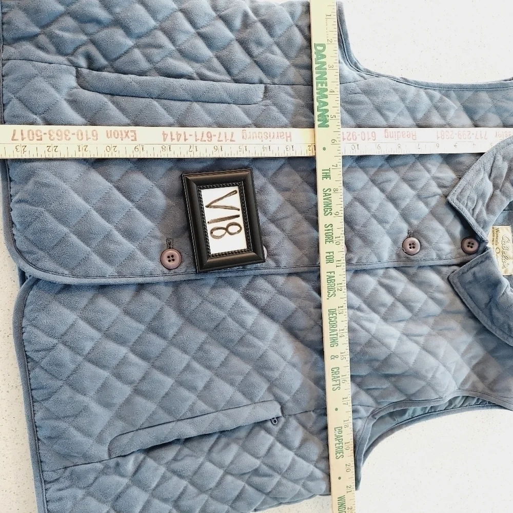 Cabela’s Women's Diamond Quilted Faux Suede Button Up Vest Slate Gray Size Large